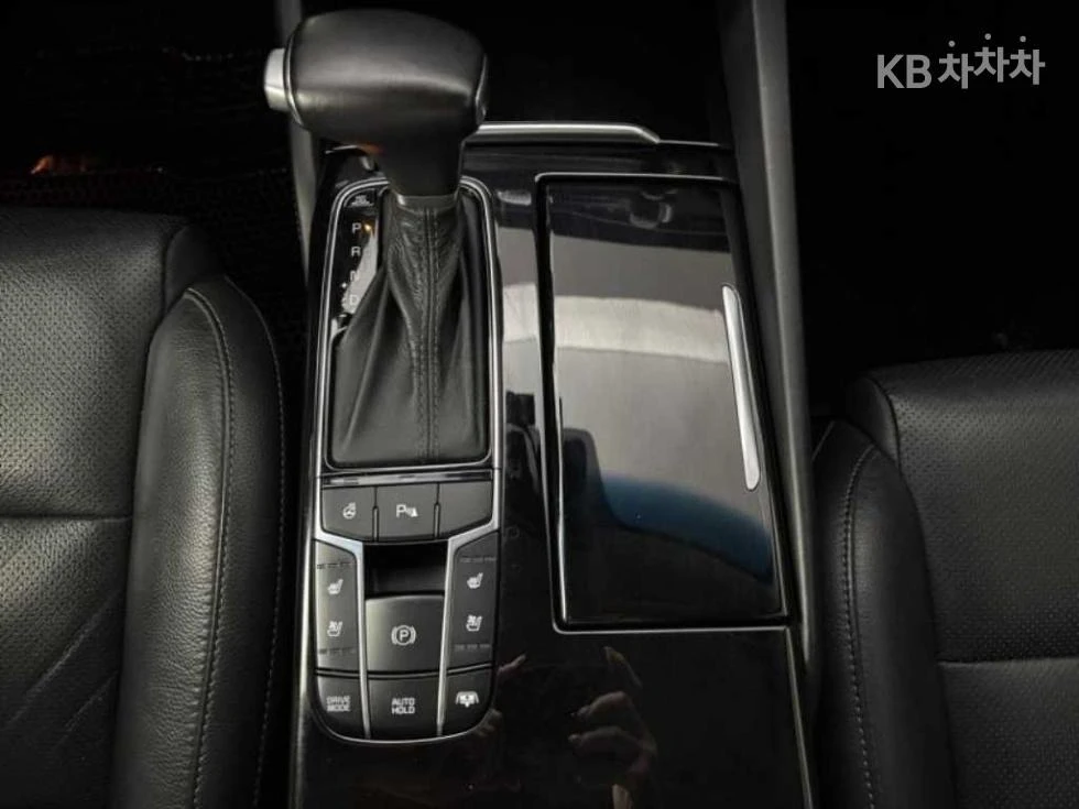 Kia K7 Hybrid Noblesse Basic Type - изображение 8