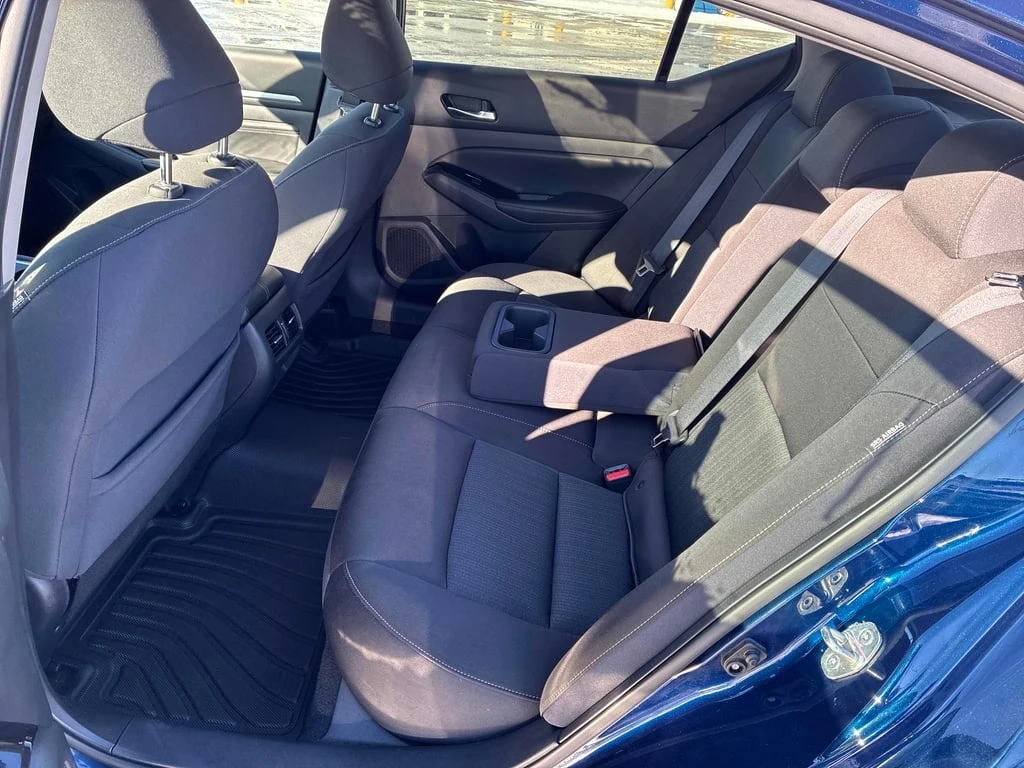 Nissan Altima * 2.5 SV * CARFAX * ЦЕНА ДО БГ - изображение 10