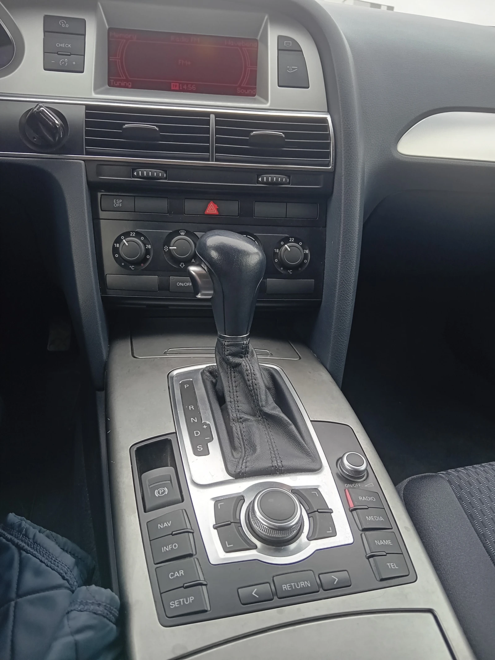 Audi A6, снимка 9 - Автомобили и джипове - 54814527