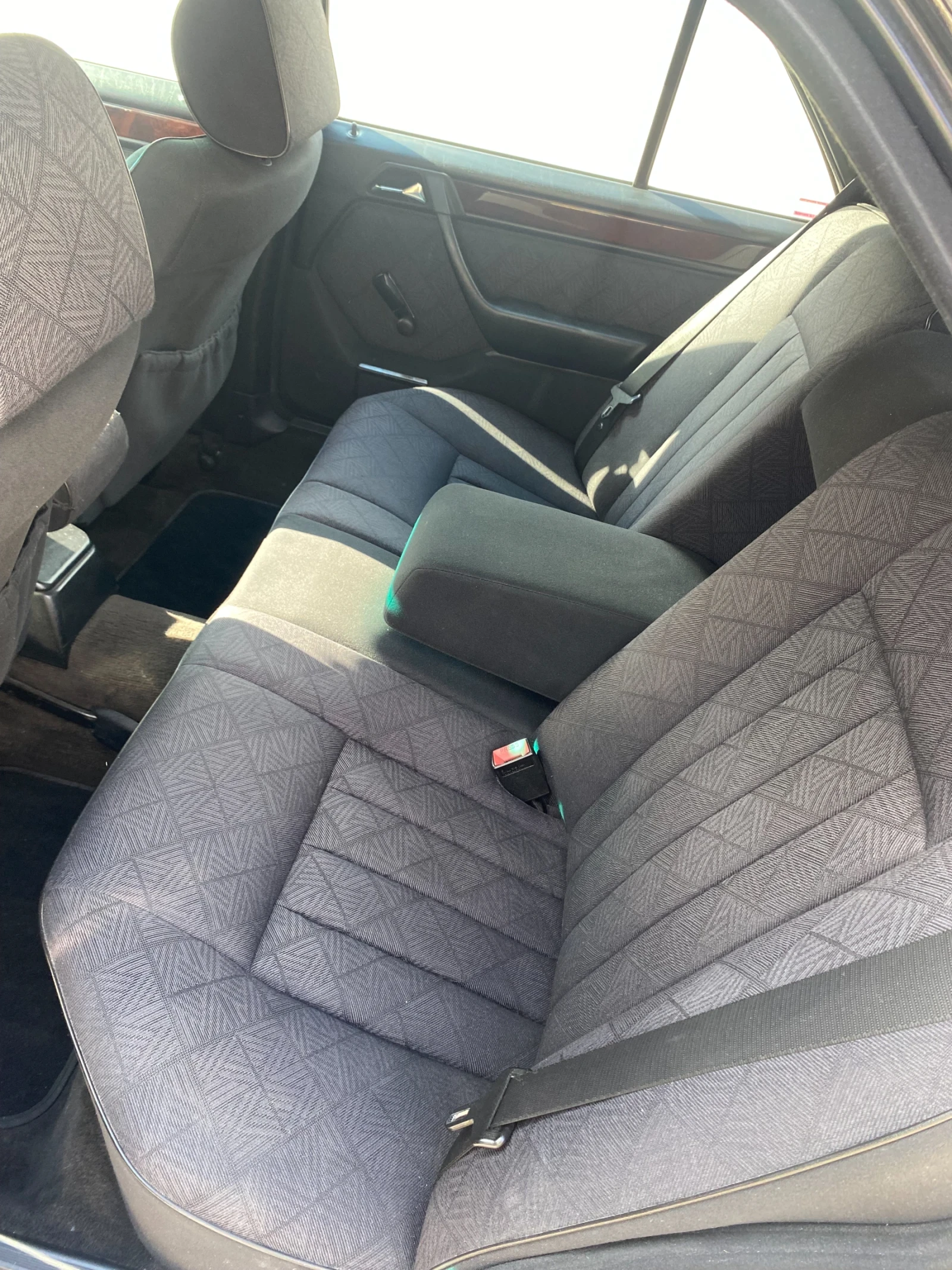 Mercedes-Benz 124 Mercedes 124 2.5 TD | Mobile.bg � ����������� 8