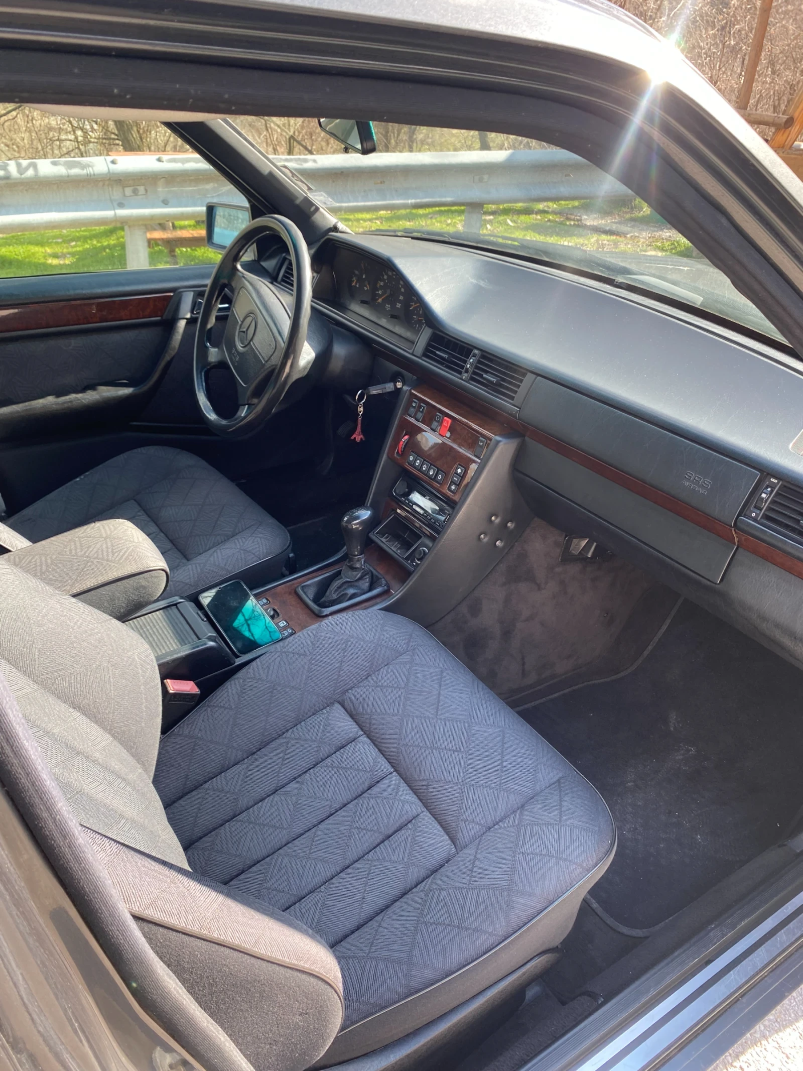 Mercedes-Benz 124 Mercedes 124 2.5 TD | Mobile.bg � ����������� 12