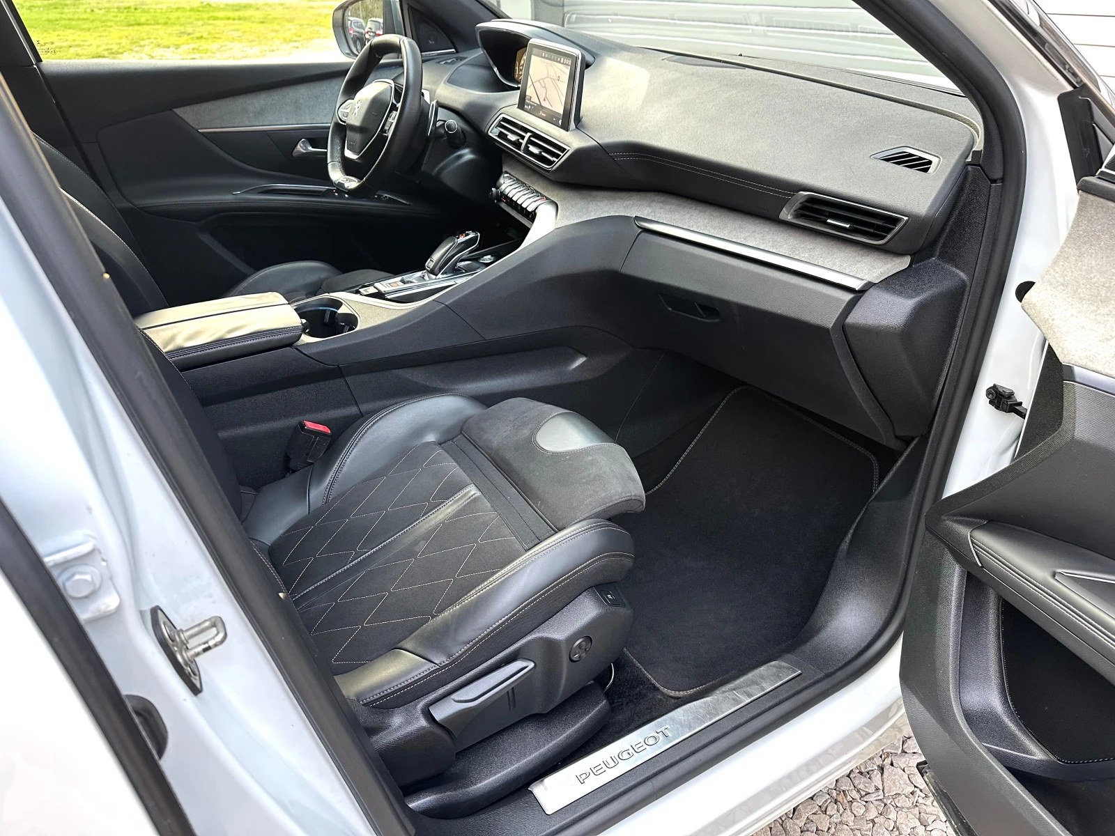 Peugeot 5008 2.0 HDI 181�� GT-line �������� ��� ������� FULL  | Mobile.bg � ����������� 10