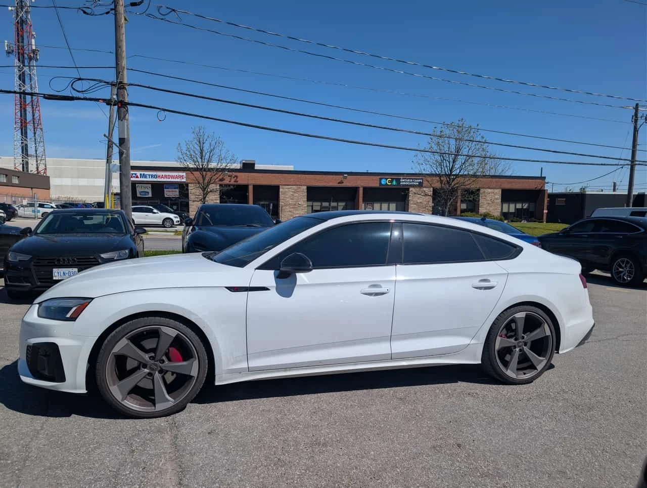 Audi A5 * Progressiv * ДИСТРОНИК * DIGITAL * ПОДГРЕВ * ШИБ, снимка 2 - Автомобили и джипове - 54529008