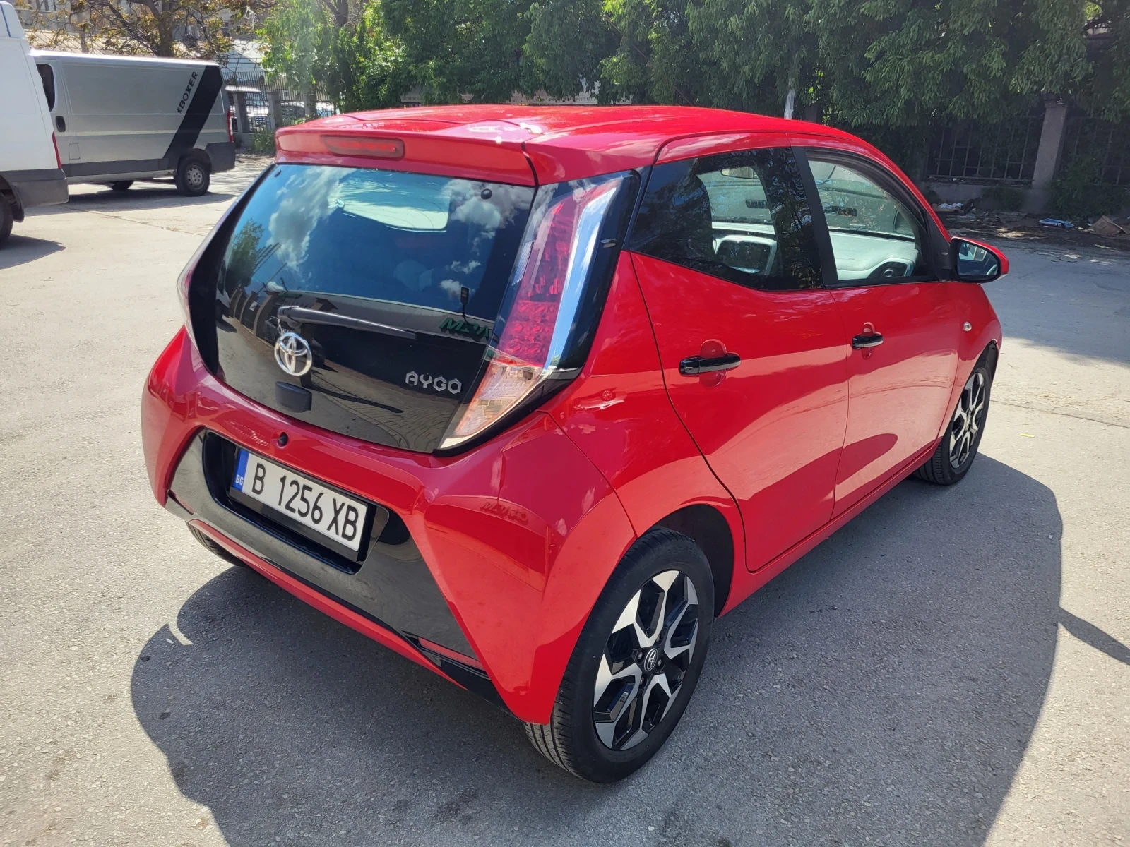 Toyota Aygo, снимка 4 - Автомобили и джипове - 54596693