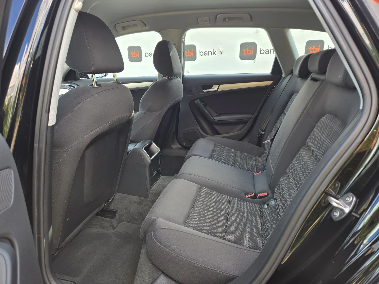 Audi A4 2.0TDI-177��= �������= S-LINE= �������= ������ | Mobile.bg � ����������� 9