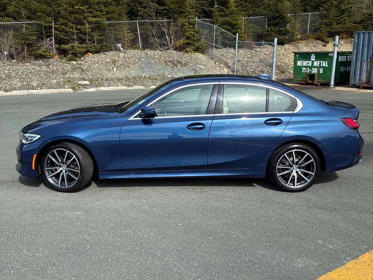 BMW 330  xDrive * CARFAX * БЕЗ ПЪРВОНАЧАЛНА ВНОСКА, снимка 2 - Автомобили и джипове - 54841455
