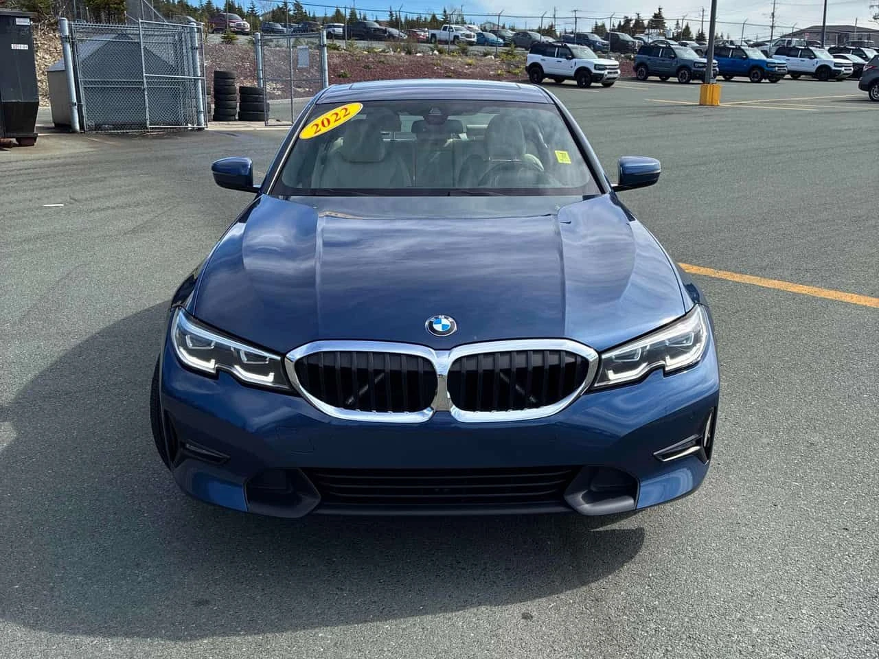 BMW 330  xDrive * CARFAX * БЕЗ ПЪРВОНАЧАЛНА ВНОСКА, снимка 6 - Автомобили и джипове - 54841455
