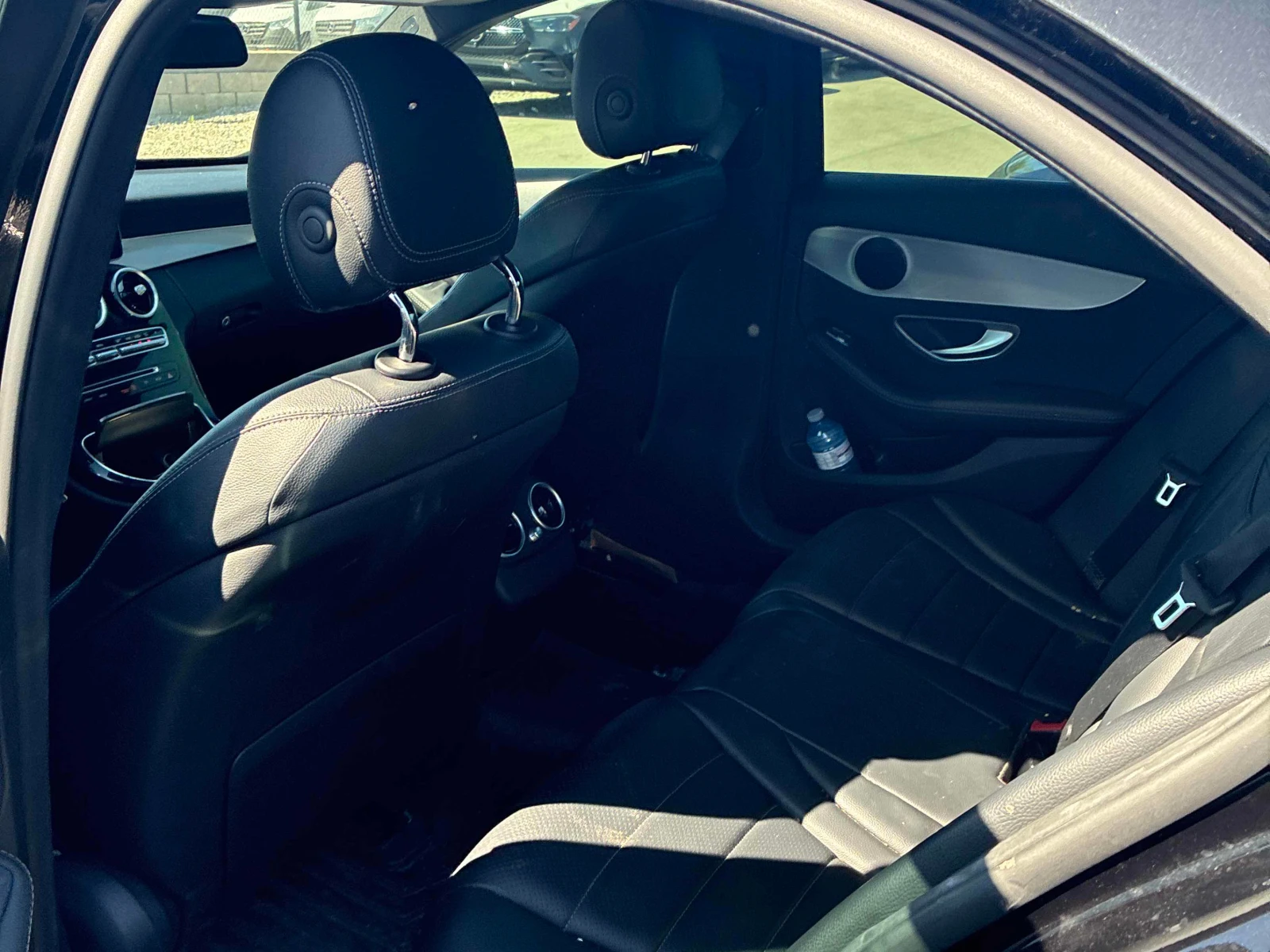 Mercedes-Benz C 300 4MATIC/AMG-PACK/Podgrev/Pano/360, снимка 10 - Автомобили и джипове - 54882991