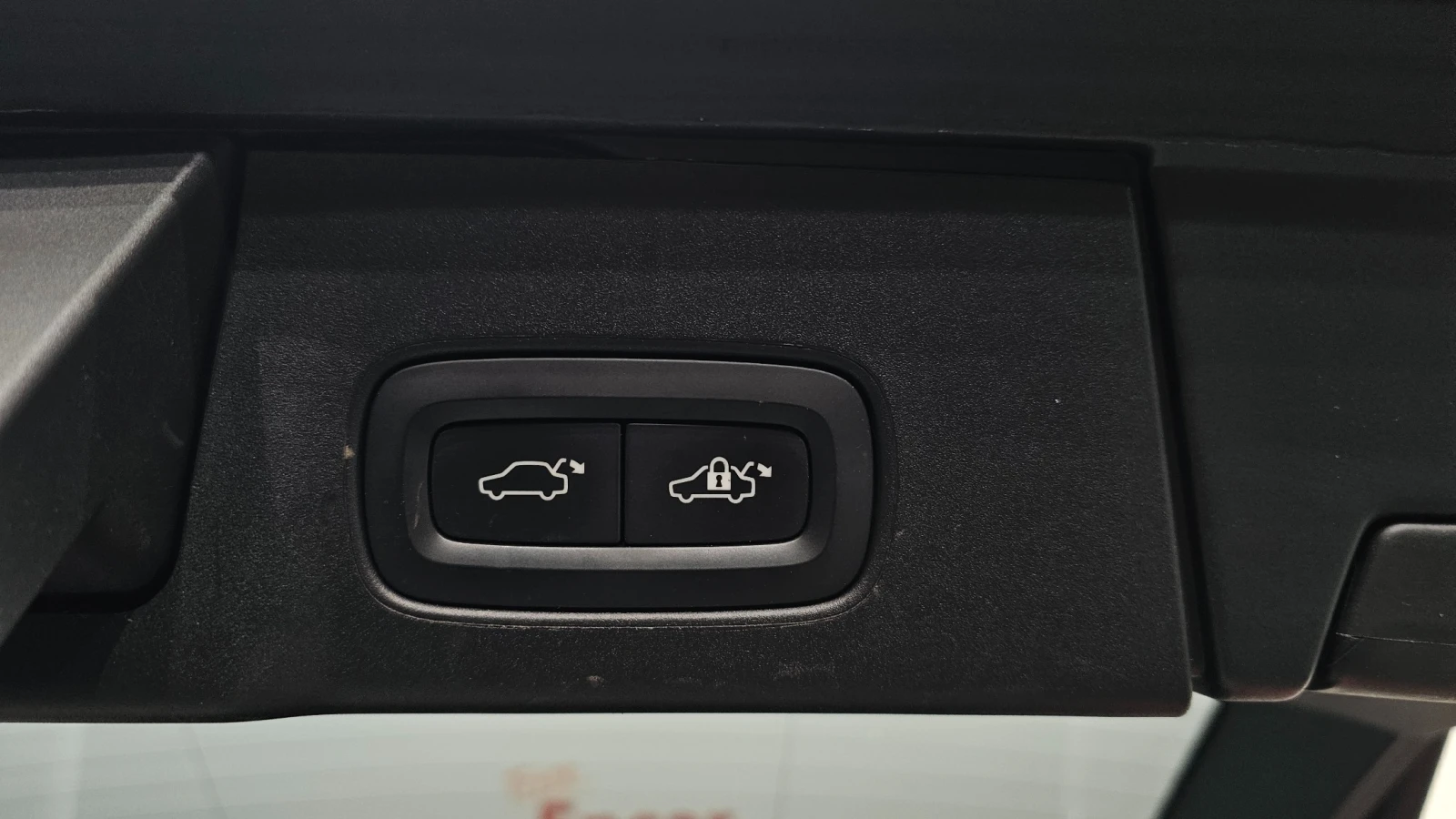 Volvo V90 * Cross Country* D5* HeadUp* Navi* Camera, снимка 8 - Автомобили и джипове - 55251846