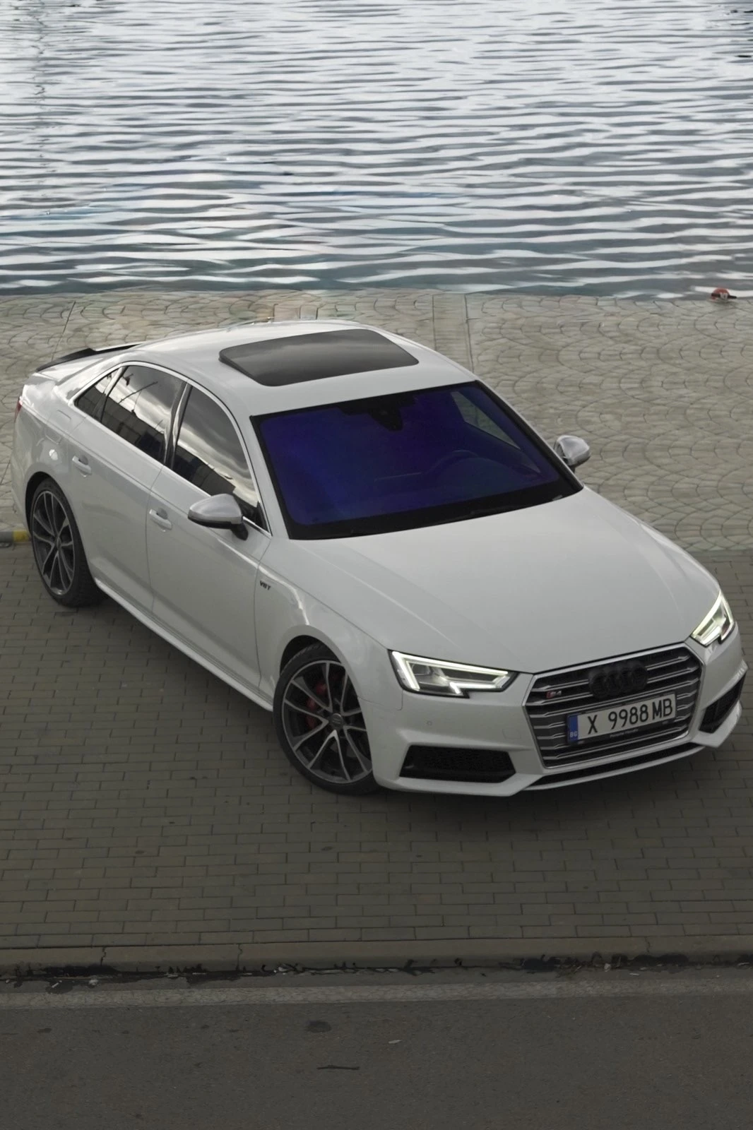 Audi S4 MTM/420HP/B&O/PANO/KEYLESS, снимка 10 - Автомобили и джипове - 55282000