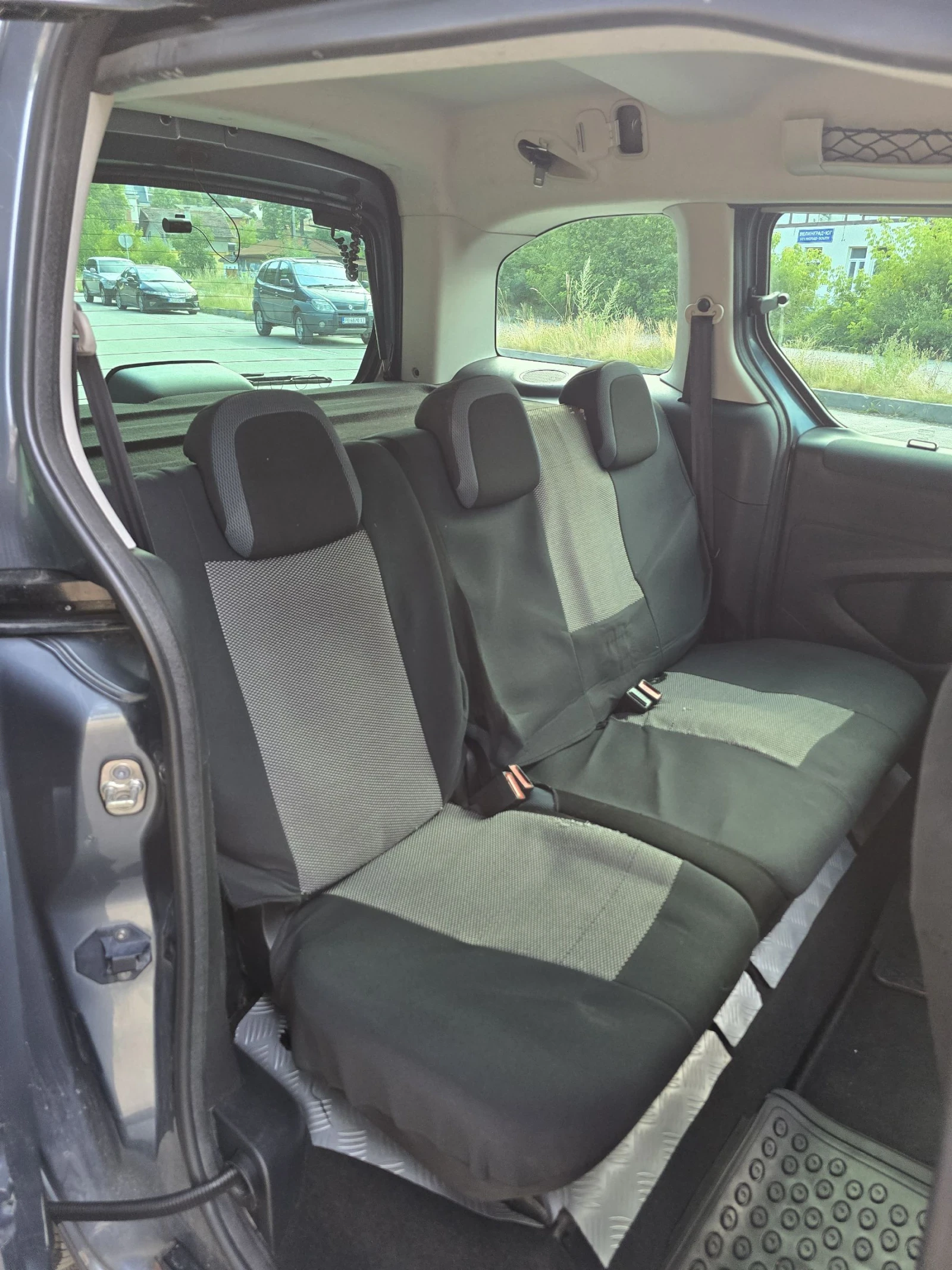 Citroen Berlingo, снимка 8 - Автомобили и джипове - 55334167