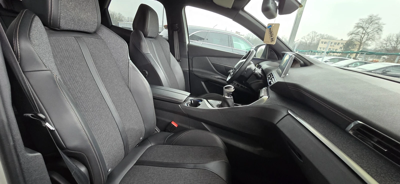 Peugeot 3008 GT-Line 1.5 HDI 130к.с. КАТО НОВА, снимка 13 - Автомобили и джипове - 55437091