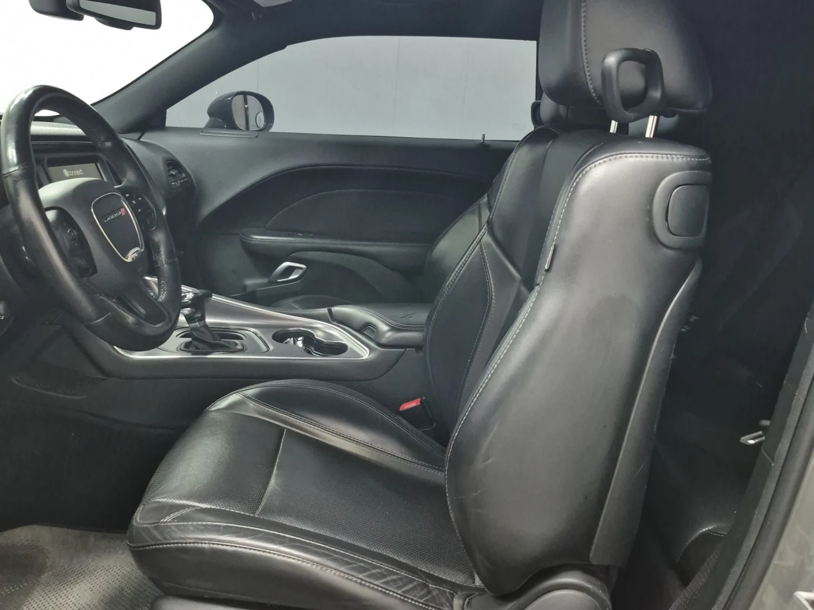 Dodge Challenger * SXT PLUS * CARFAX * ФИНАНСИРАНЕ, снимка 5 - Автомобили и джипове - 55802035