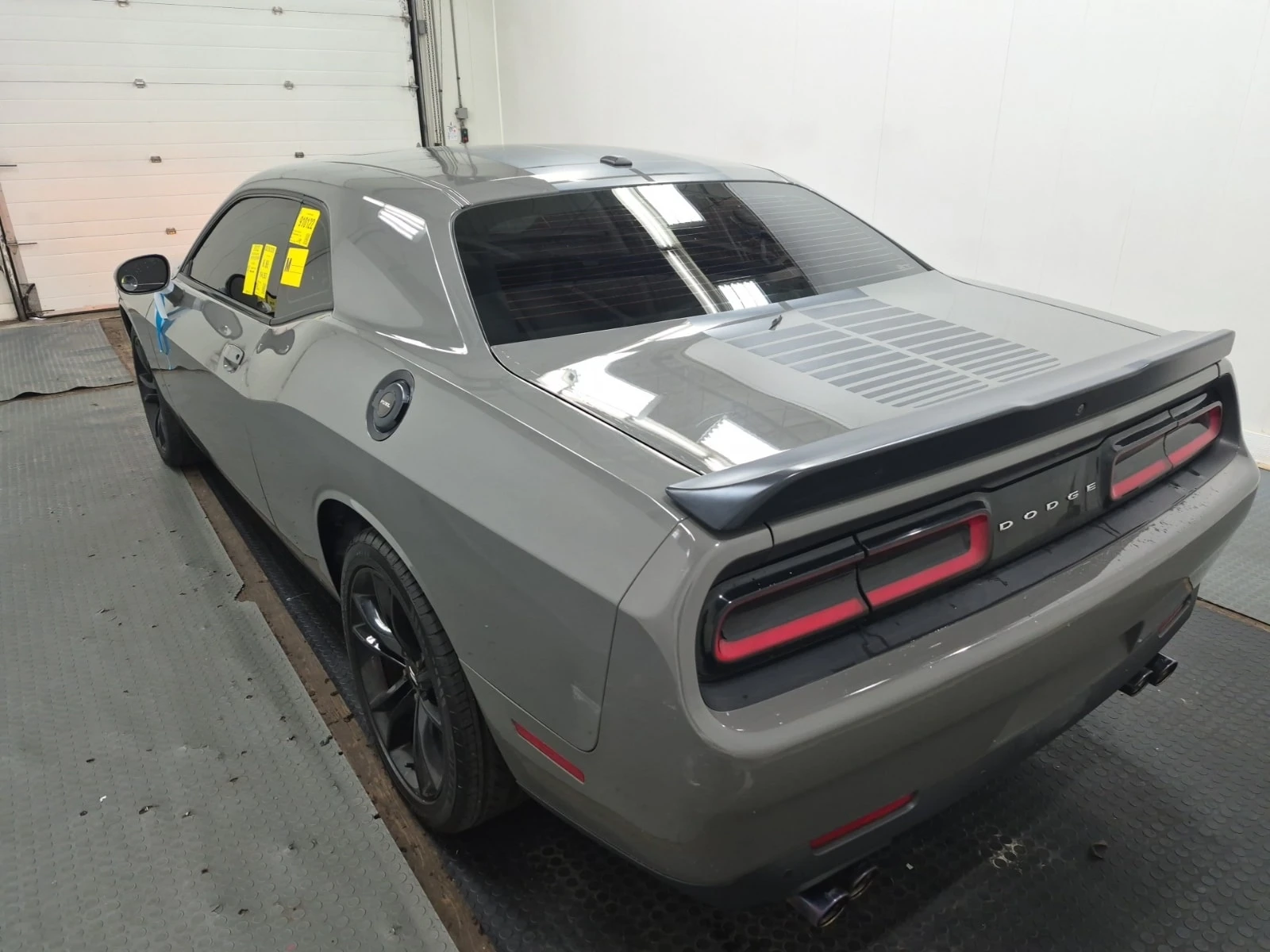 Dodge Challenger * SXT PLUS * CARFAX * ФИНАНСИРАНЕ, снимка 4 - Автомобили и джипове - 55802035
