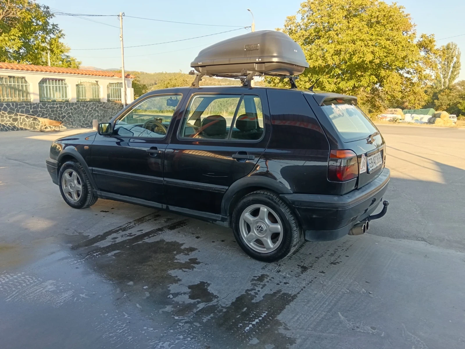 VW Golf 1.8, снимка 8 - Автомобили и джипове - 56132188