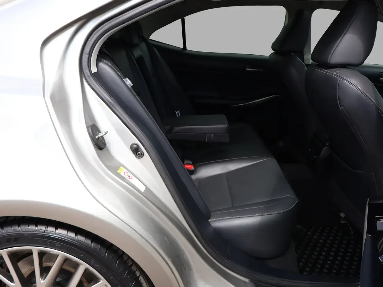 Lexus IS 300 AWD V6 CERTIFIED * LEXUS MAINTAIN* 2nd WINTER* | Mobile.bg � ����������� 15