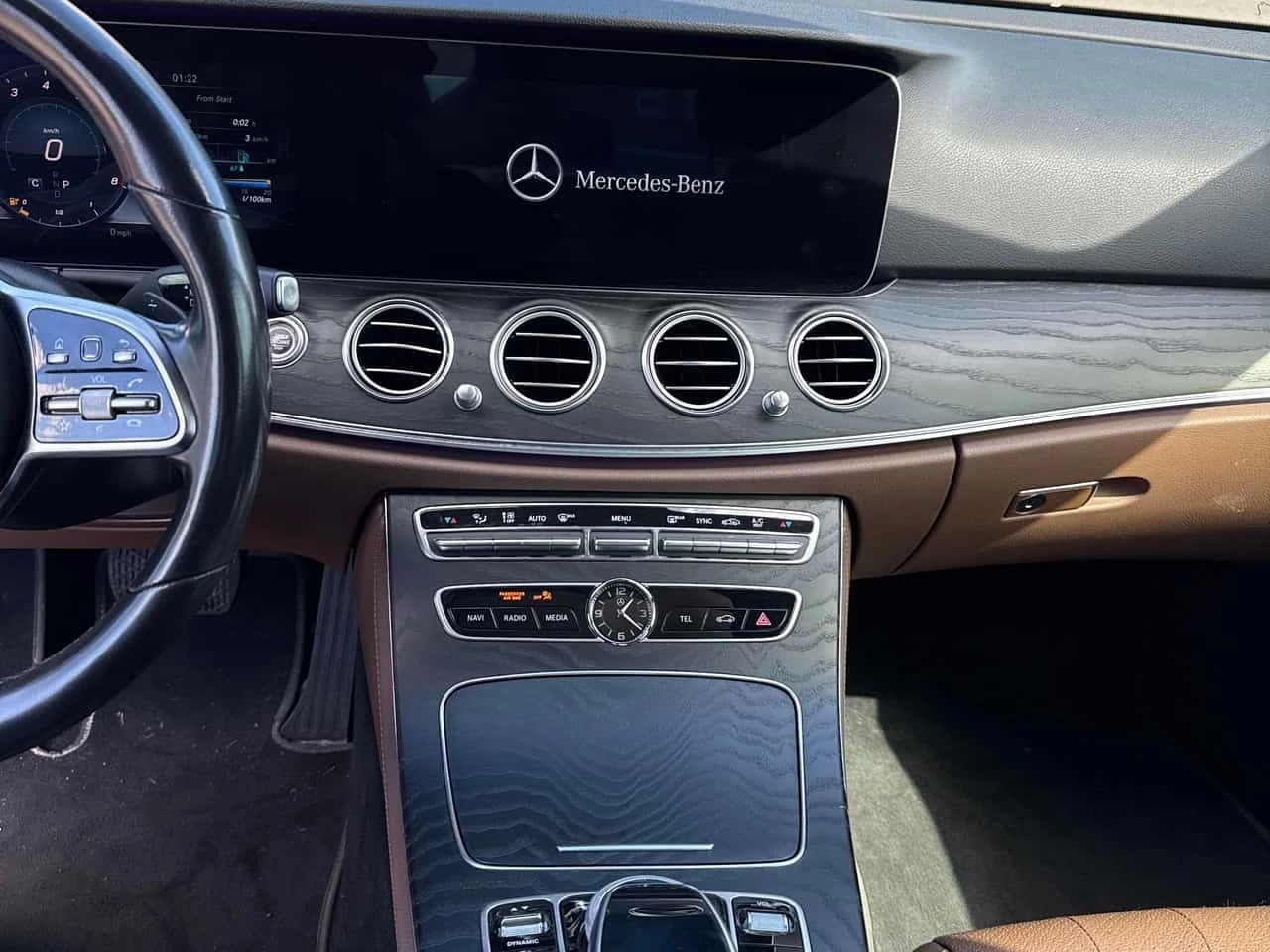 Mercedes-Benz E 350 CARFAX, снимка 9 - Автомобили и джипове - 56254066