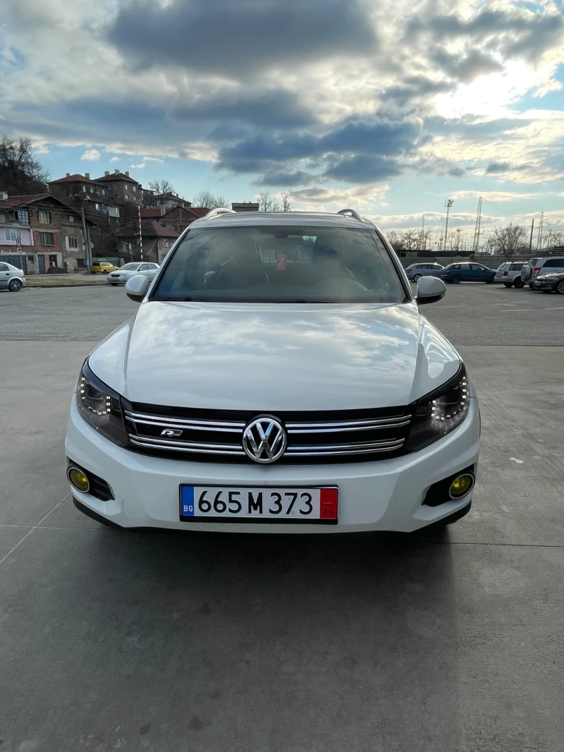 VW Tiguan, снимка 2 - Автомобили и джипове - 48480973