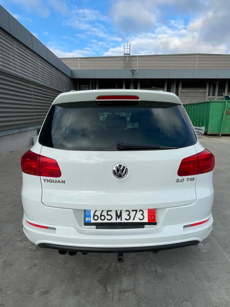 VW Tiguan, снимка 3 - Автомобили и джипове - 48480973