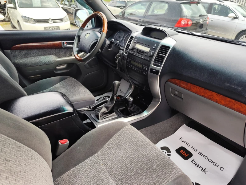 Toyota Land cruiser 3.0 дизел Италия, снимка 12 - Автомобили и джипове - 50196806