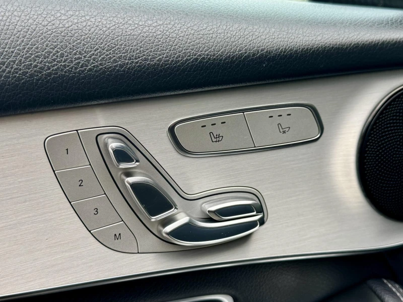 Mercedes-Benz GLC 250 Coupe 4-Matic Night Edition, снимка 9 - Автомобили и джипове - 52320576