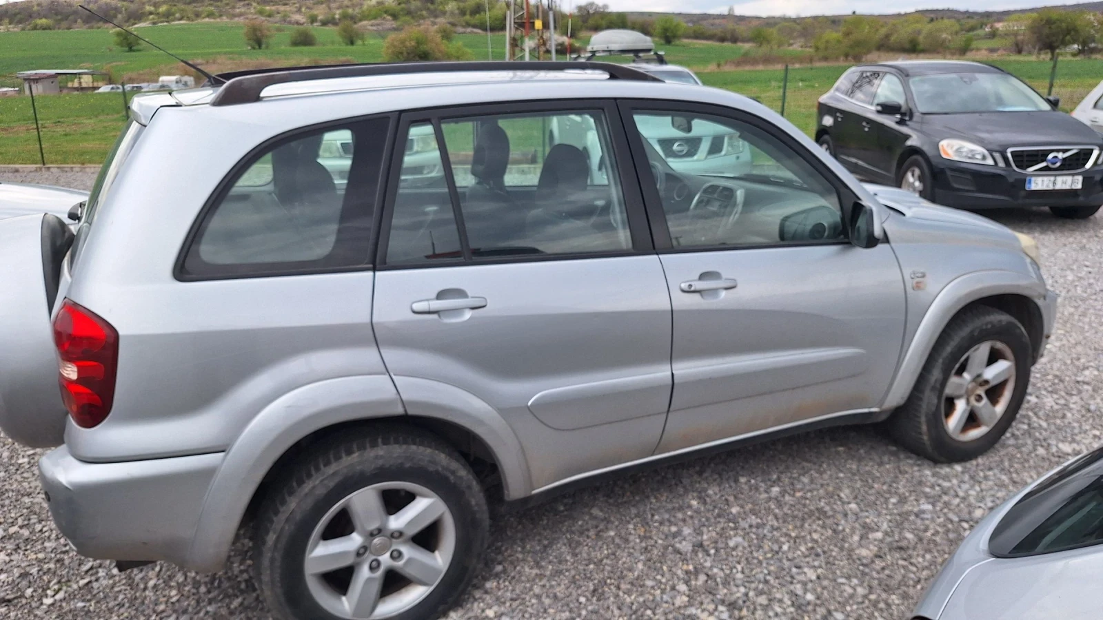 Toyota Rav4 2.0 D4D - изображение 6