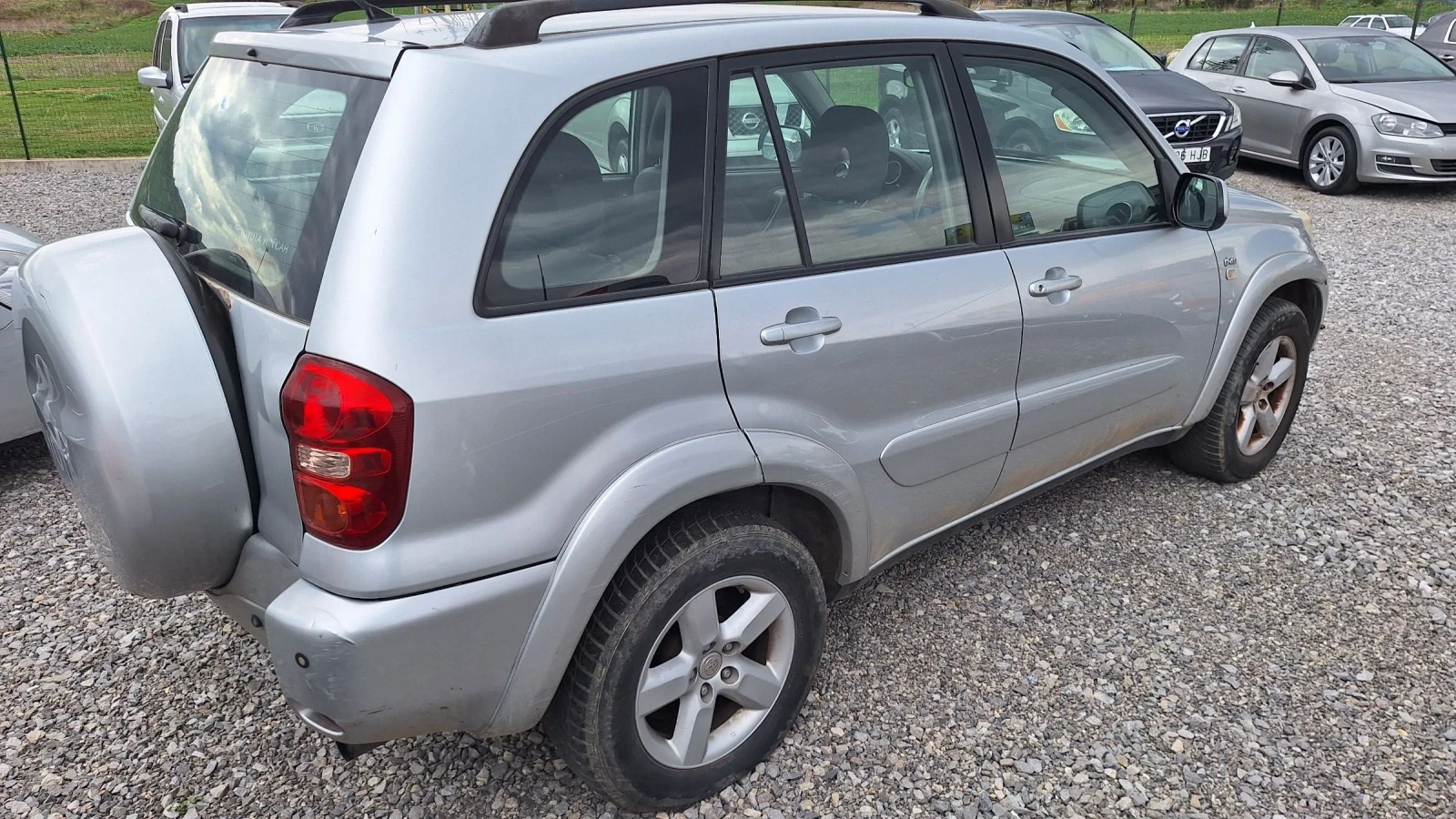 Toyota Rav4 2.0 D4D - изображение 5