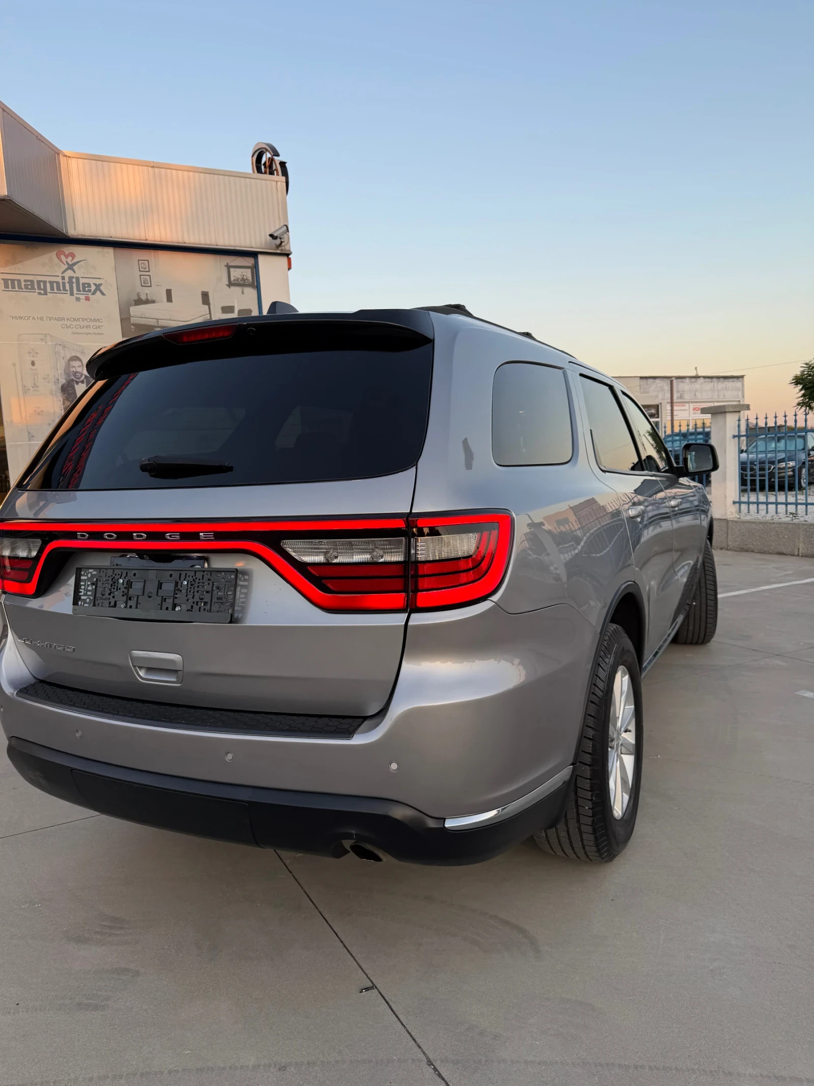 Dodge Durango SXT 4#4 - изображение 6