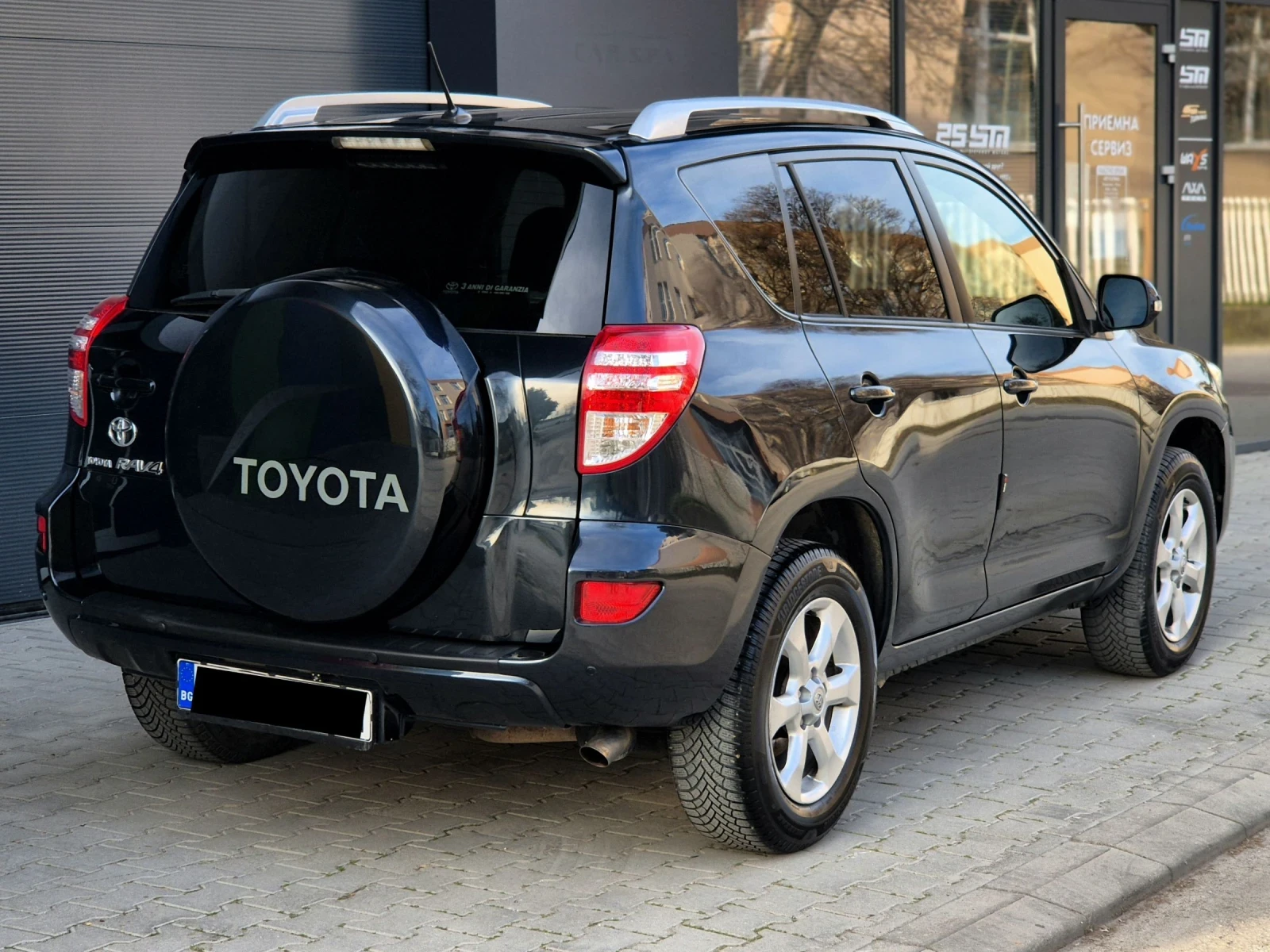 Toyota Rav4 2.2 D4D Facelift 4X4 * ������� * ������ * �������� | Mobile.bg � ����������� 4