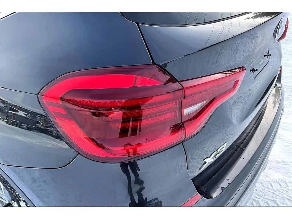 BMW X3 * xDrive30i Sports Activity Vehicle * CARFAX * ЦЕН, снимка 3 - Автомобили и джипове - 53710110