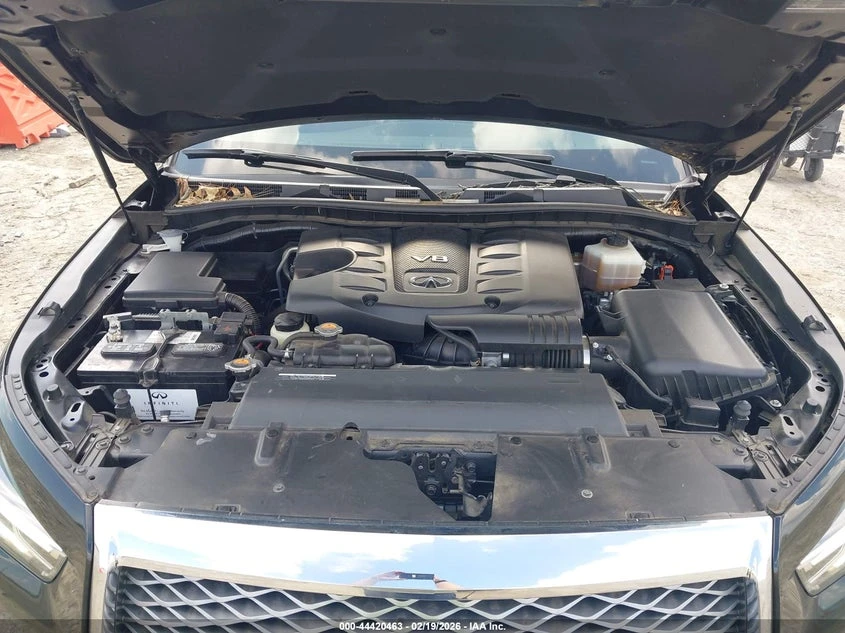 Infiniti QX80 5.6l, снимка 10 - Автомобили и джипове - 53956617