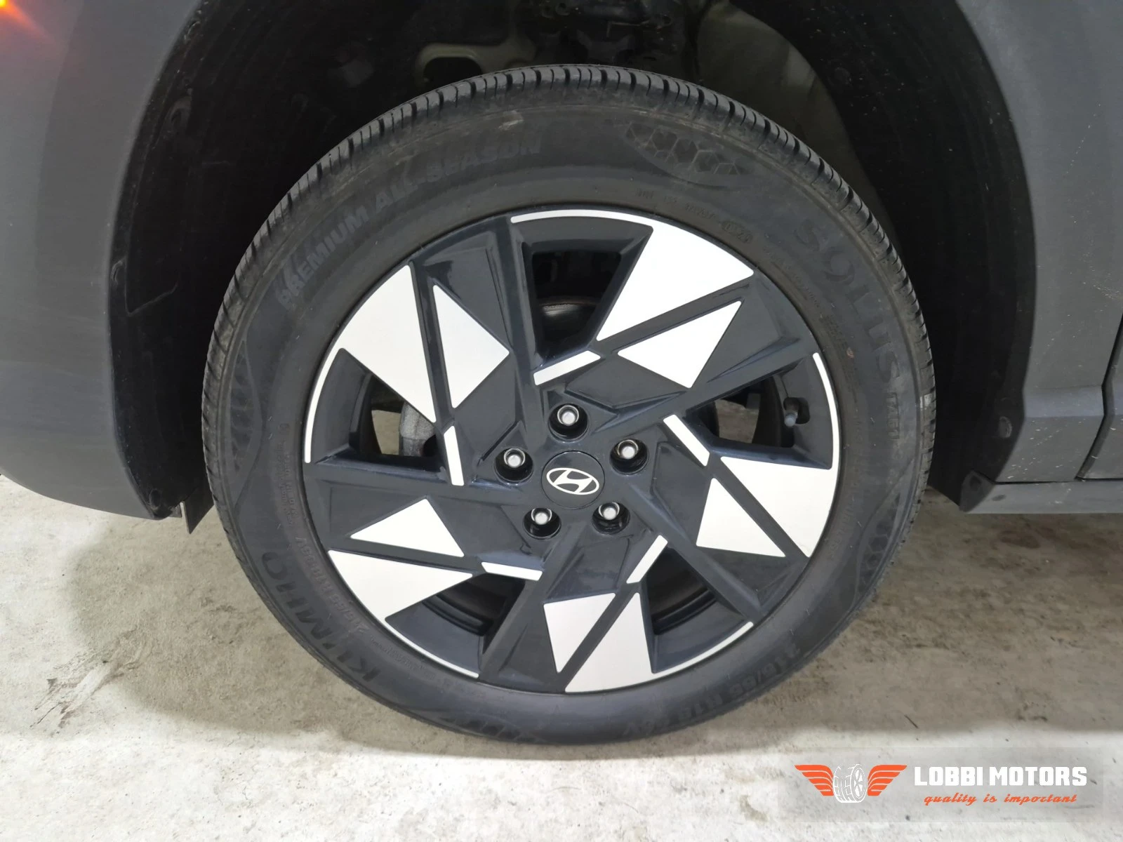 Hyundai Kona, снимка 6 - Автомобили и джипове - 55955853