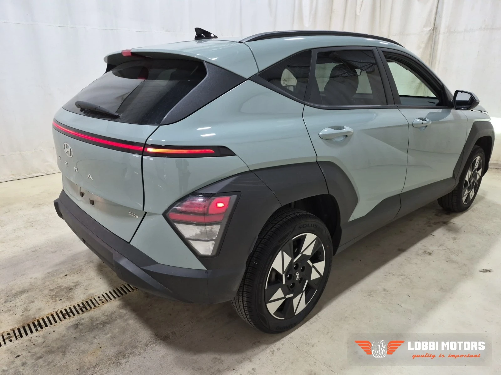 Hyundai Kona, снимка 3 - Автомобили и джипове - 55955853
