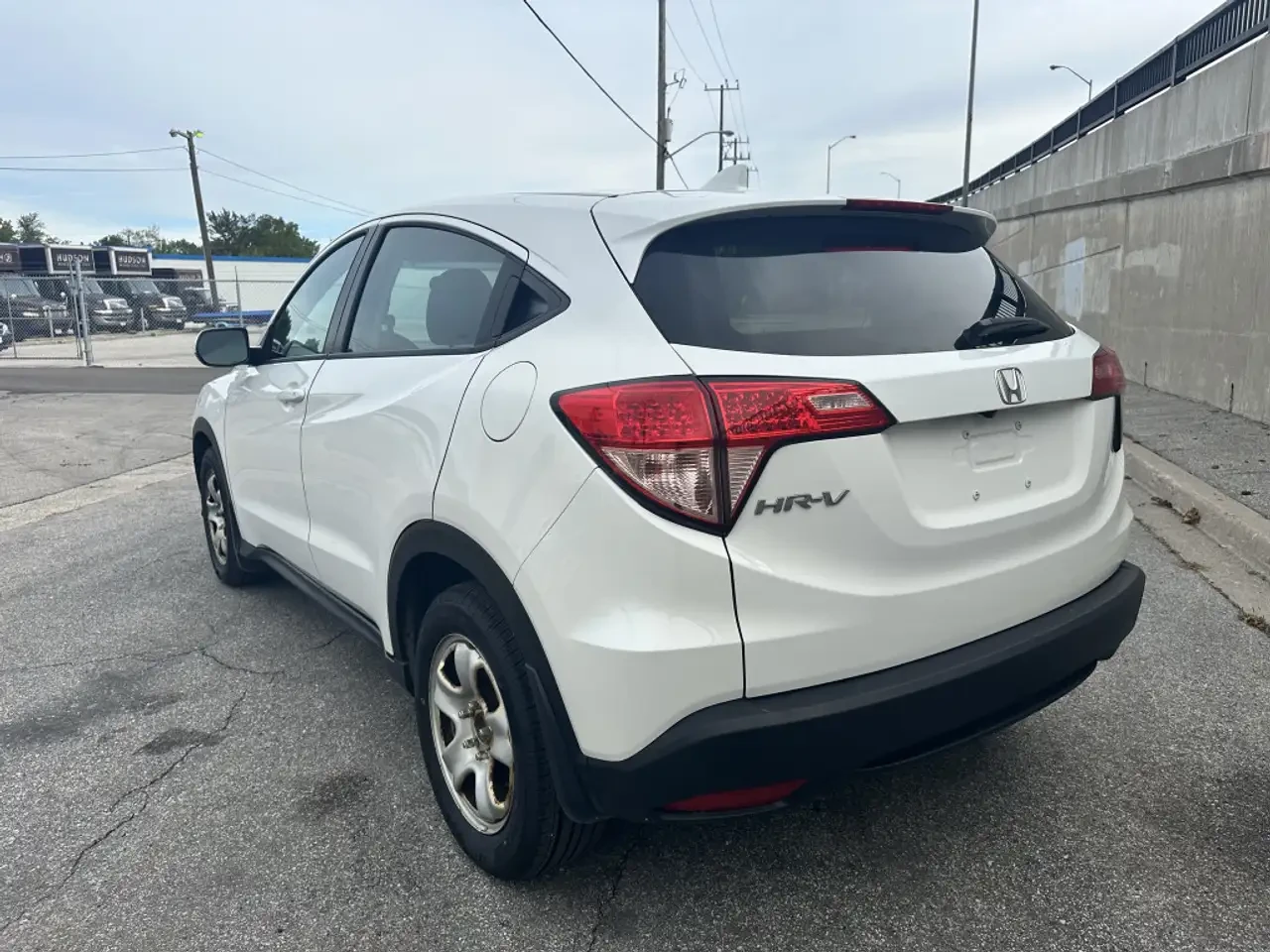Honda Hr-v LX 4dr SUV (1.8L 4cyl CVT) Front Wheel Drive | Mobile.bg � ����������� 8