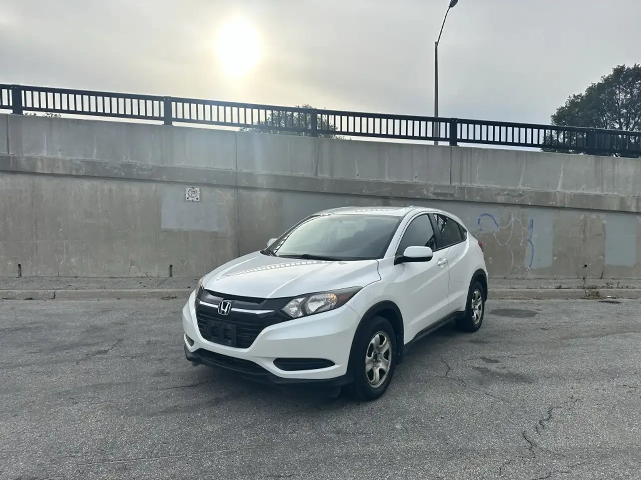 Honda Hr-v LX 4dr SUV (1.8L 4cyl CVT) Front Wheel Drive | Mobile.bg � ����������� 2