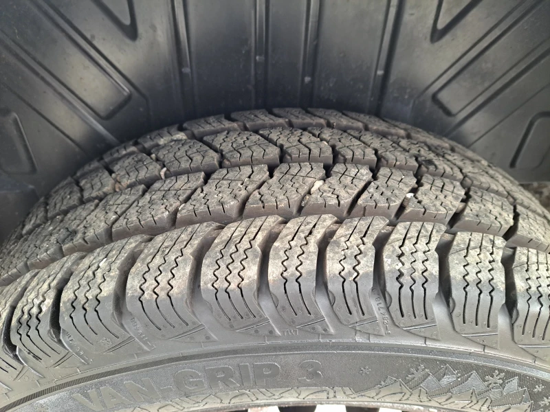 Ford Transit Custom 2.0 - TREND - AUTOМАT - NAVI - 130 000km, снимка 17 - Бусове и автобуси - 52911711