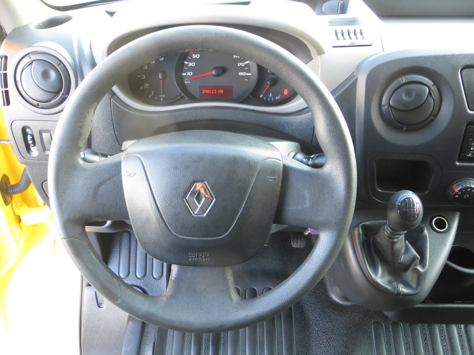 Renault Master 2.3 DCI - изображение 8