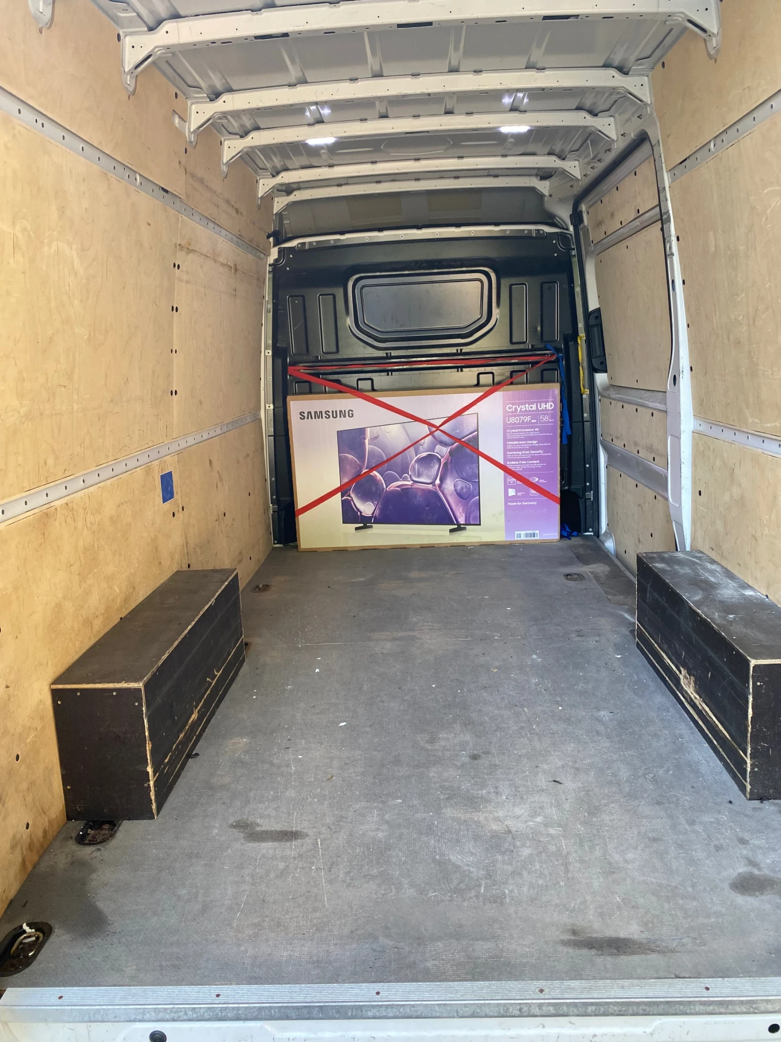 VW Crafter Оригинална  Боя, снимка 8 - Бусове и автобуси - 55435874