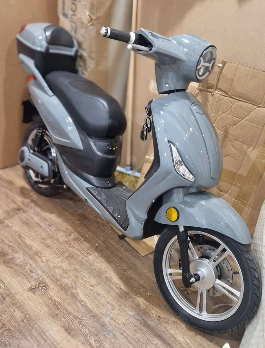������ Moovy | Mobile.bg � ����������� 7