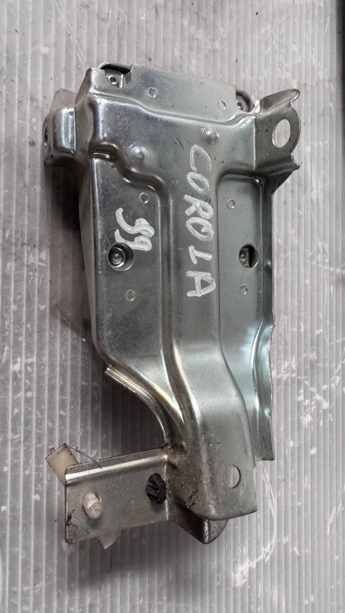 Airbag  /  /  a Toyota Corolla - 89170-02091 | Mobile.bg   2