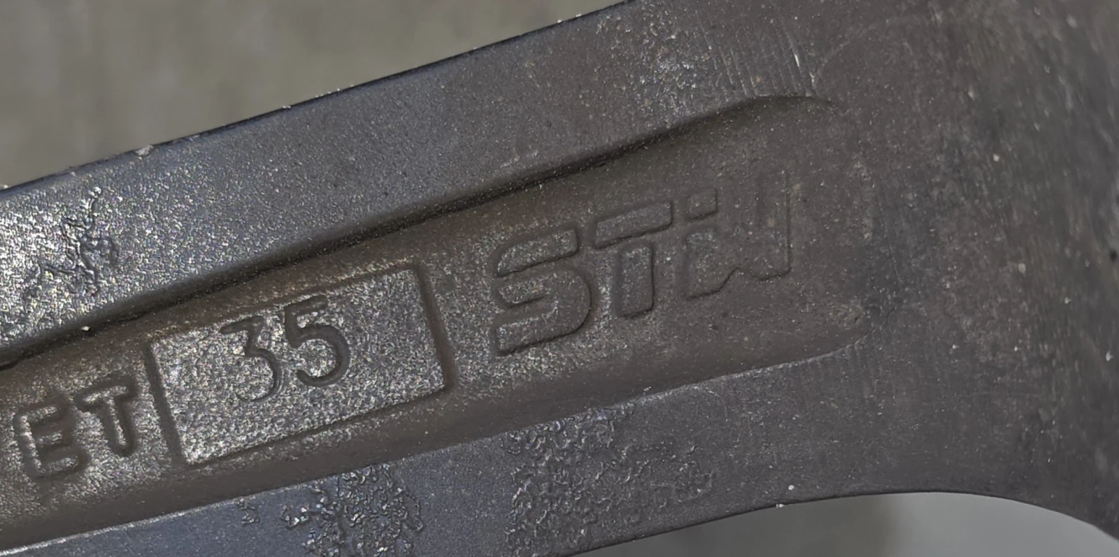 ���� � ������ 175/65R14 | Mobile.bg � ����������� 10