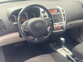 Kia Ceed GT-LINE / Автоматик / Навигация / Единствена, снимка 11