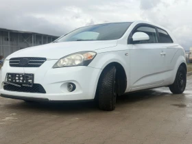 Kia Ceed GT-LINE / Автоматик / Навигация / Единствена, снимка 9