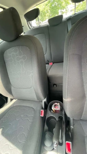 Hyundai I20 BlueDrive, снимка 7