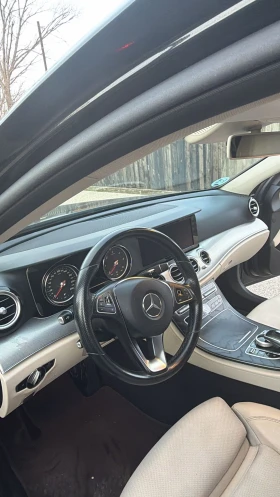 Mercedes-Benz E 220, снимка 6