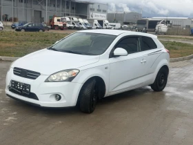 Kia Ceed GT-LINE / Автоматик / Навигация / Единствена - 4700 € / 9192.40 лв. - 99381908 2