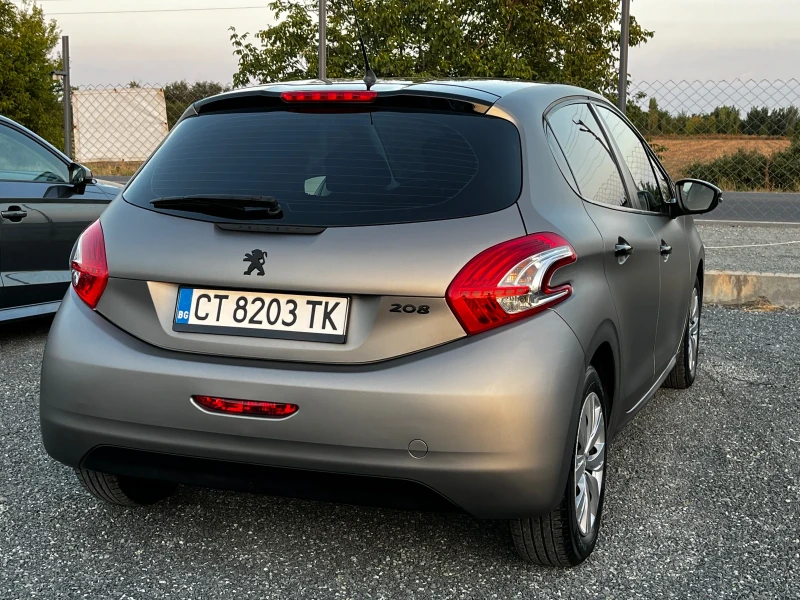 Peugeot 208 1.4 HDI, снимка 5 - Автомобили и джипове - 47261997