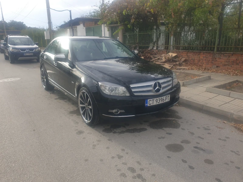 Mercedes-Benz C 220, снимка 1 - Автомобили и джипове - 47545926