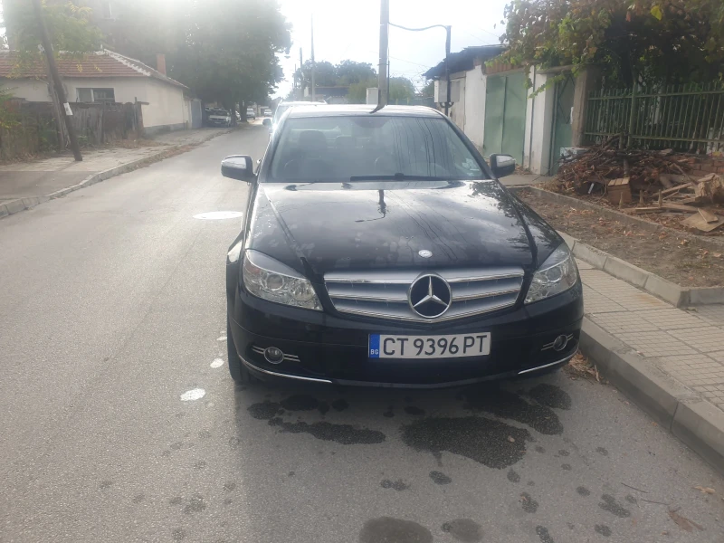 Mercedes-Benz C 220, снимка 2 - Автомобили и джипове - 47545926