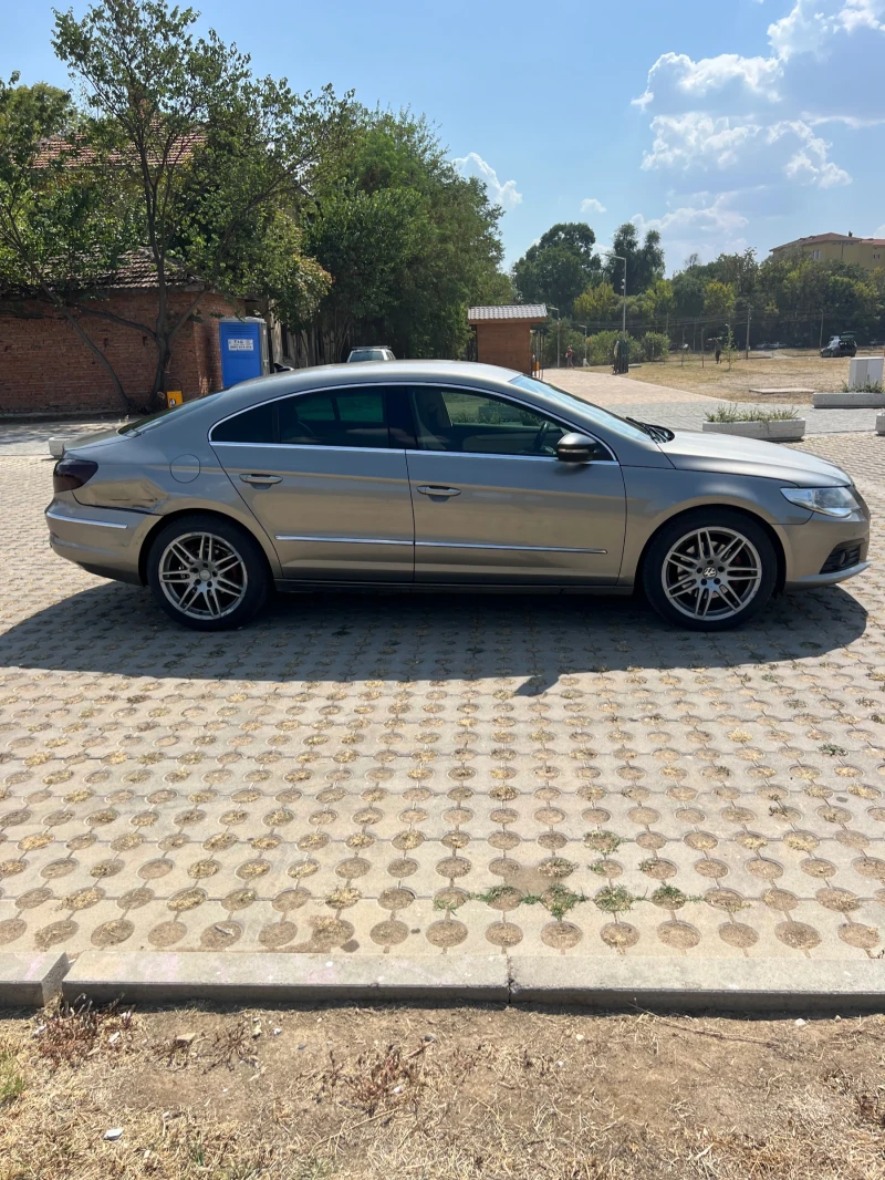 VW CC 2.0 TDI, снимка 3 - Автомобили и джипове - 47776913